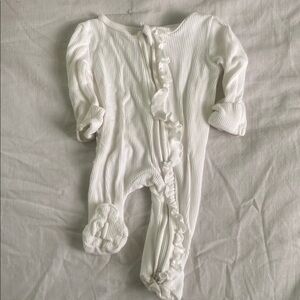 Caden Lane White Ruffled Footie